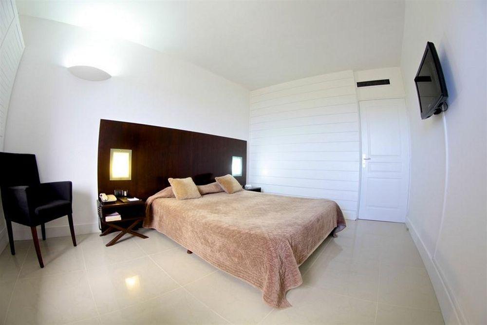 Hotel Le Saint Denis Kamer foto